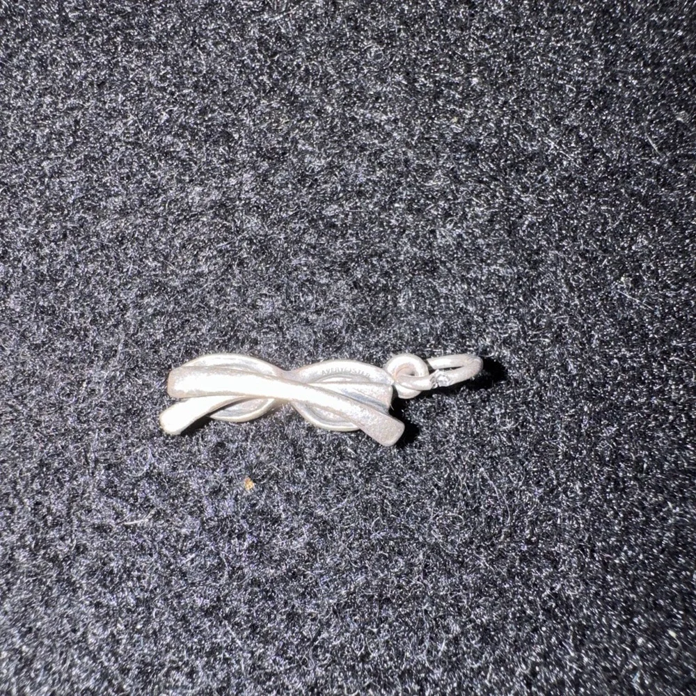 James Avery Retired Sunglasses Charm Cut